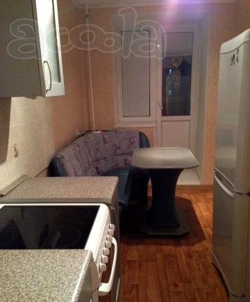 Сдам квартиру на Полины Осипенко улица, дом 16